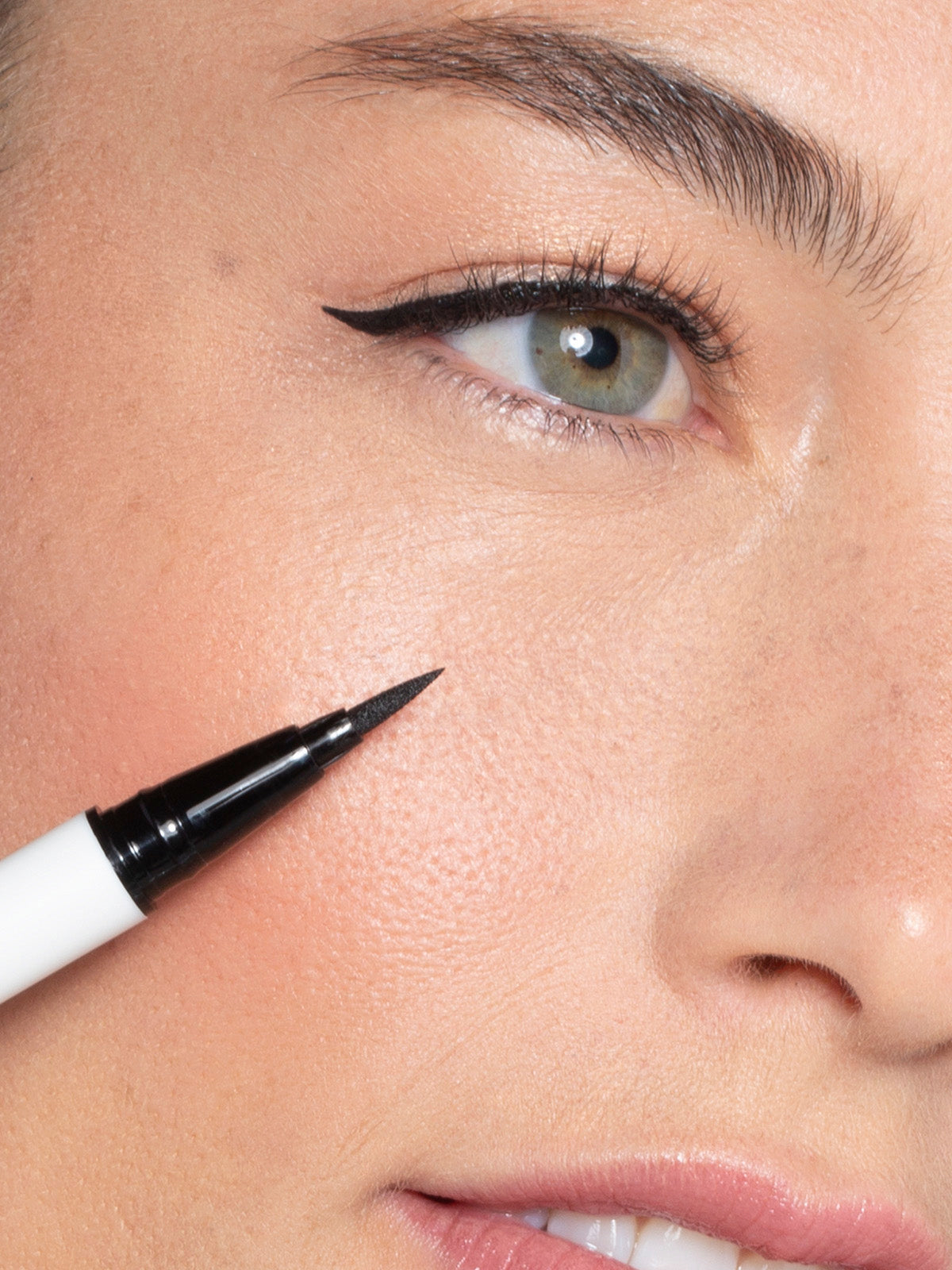 Clean Line Liquid Liner - Everyday Essential