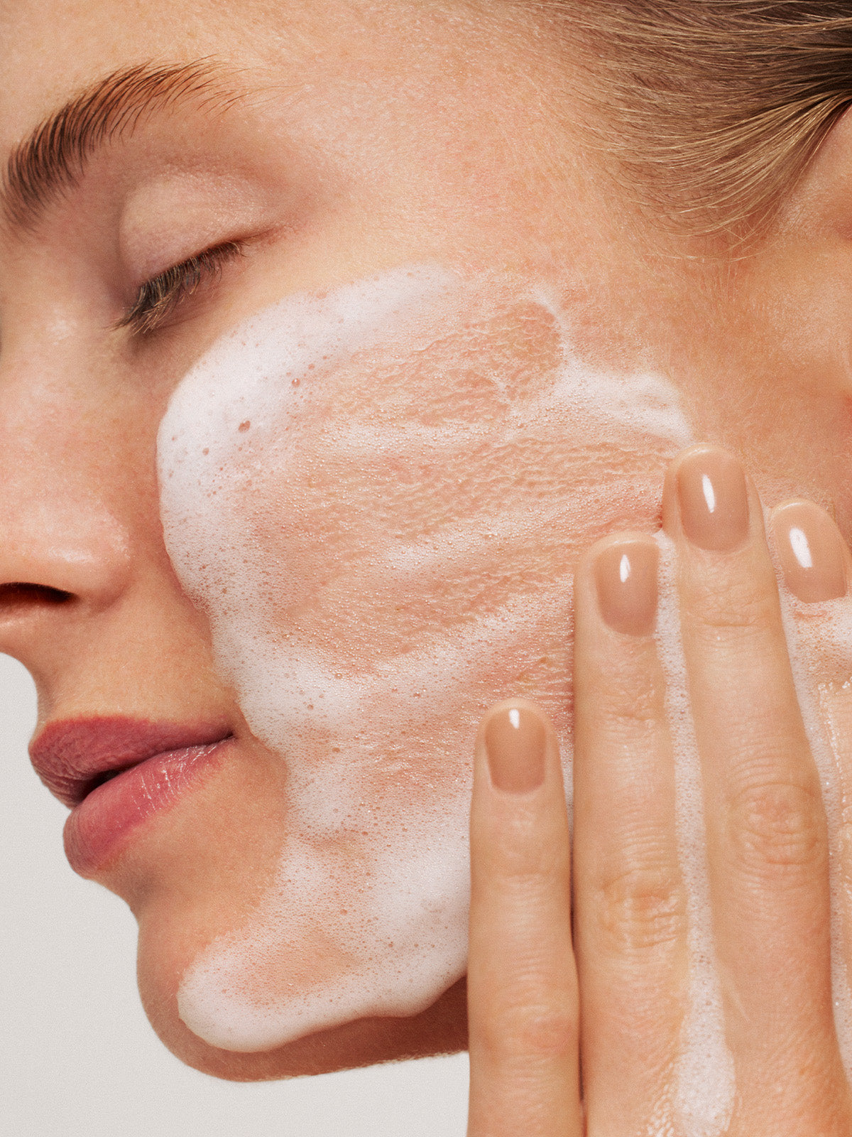 The Cleanse Soft Foaming Cleanser - Everyday Beauty Essential